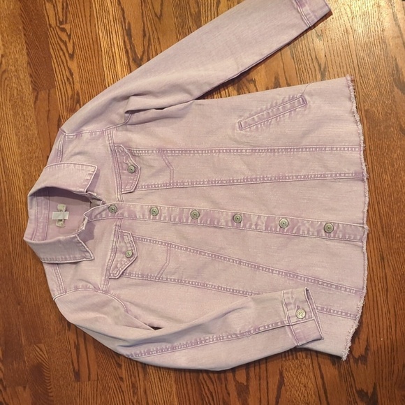 LOGO Lavender Denim Jacket  Relaxed Fit and Contrast Stitching Frayed Hem Sz 4 - Picture 6 of 9